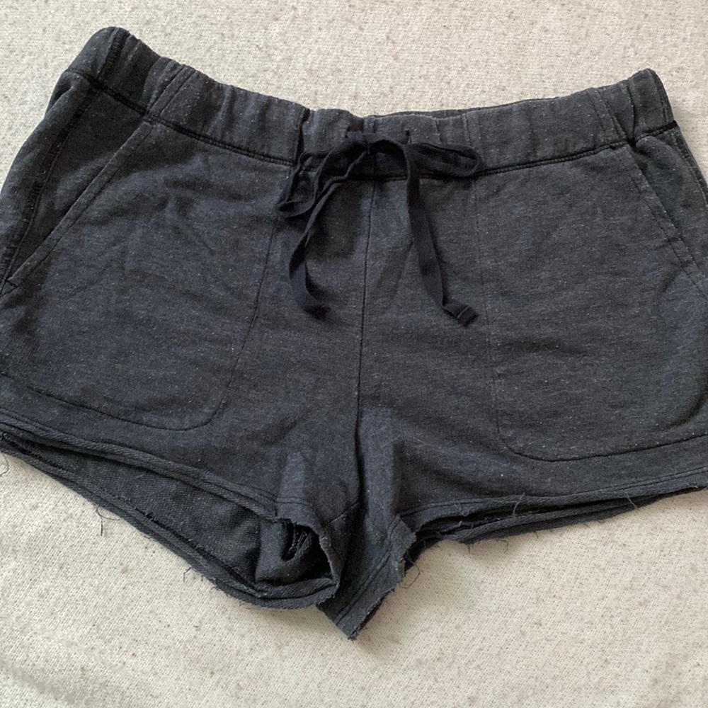 Lou & Grey lounge shorts